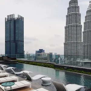 Star Luxury Klcc Apartment